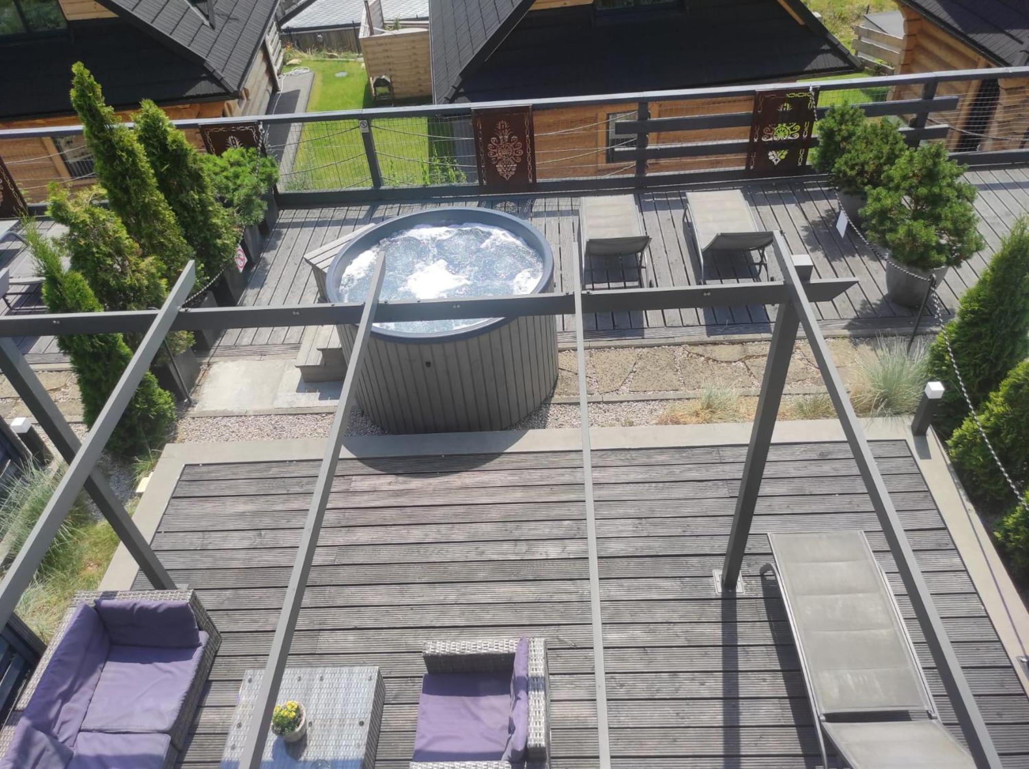 Sloneczny Chelm - Apartamenty W Gorach, Prywatna Sauna Jacuzzi Balia W Cenie, Spa, Grill, Stok Narciarski Myslenice, Sciezki Rowerowe, Rzeka Raba, Widok Na Tatry 外观 照片